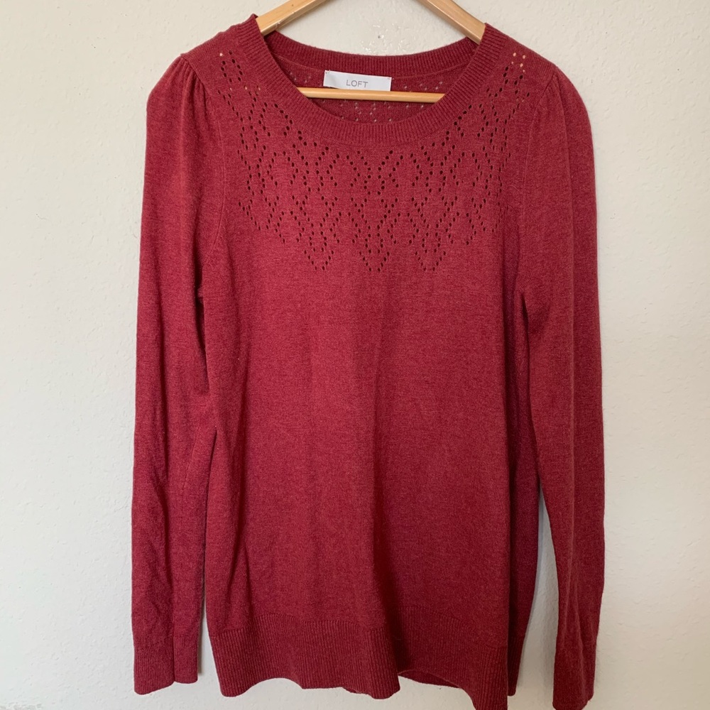 Puff sleeve rust colored sweater ❤️